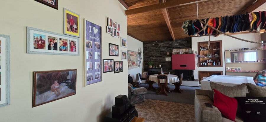 4 Bedroom Property for Sale in Universitas Free State